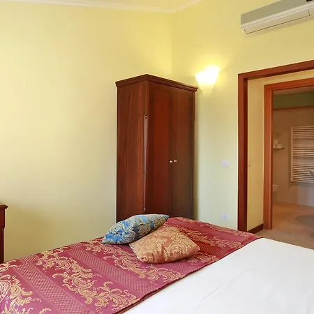 Luccastudiosapartments Lucca